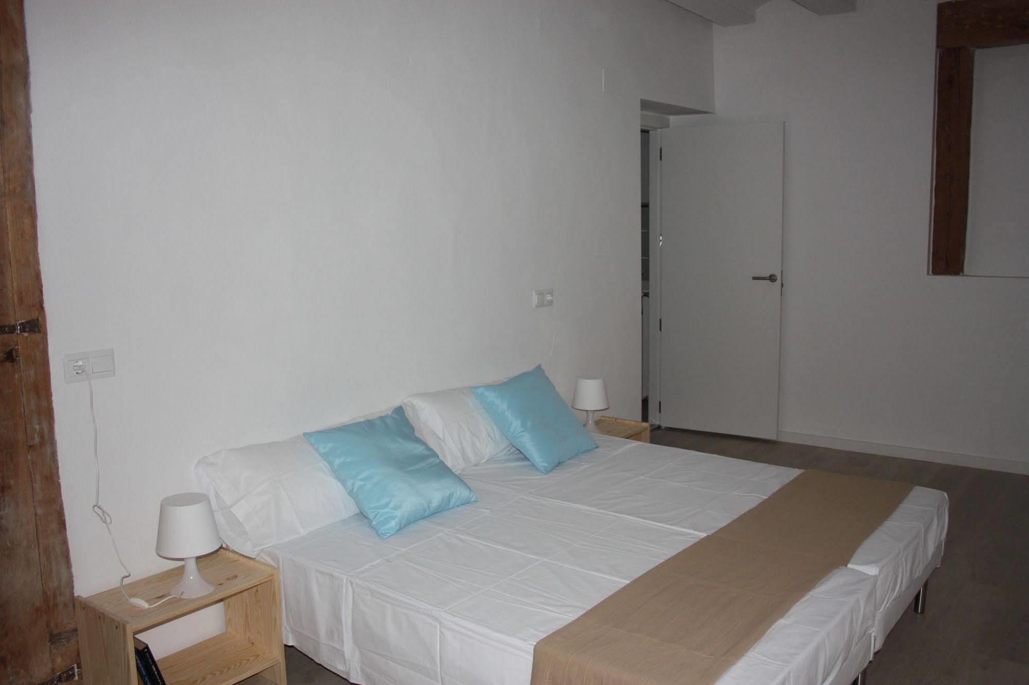 Albergue Valderrobres Auto Check-In 외부 사진
